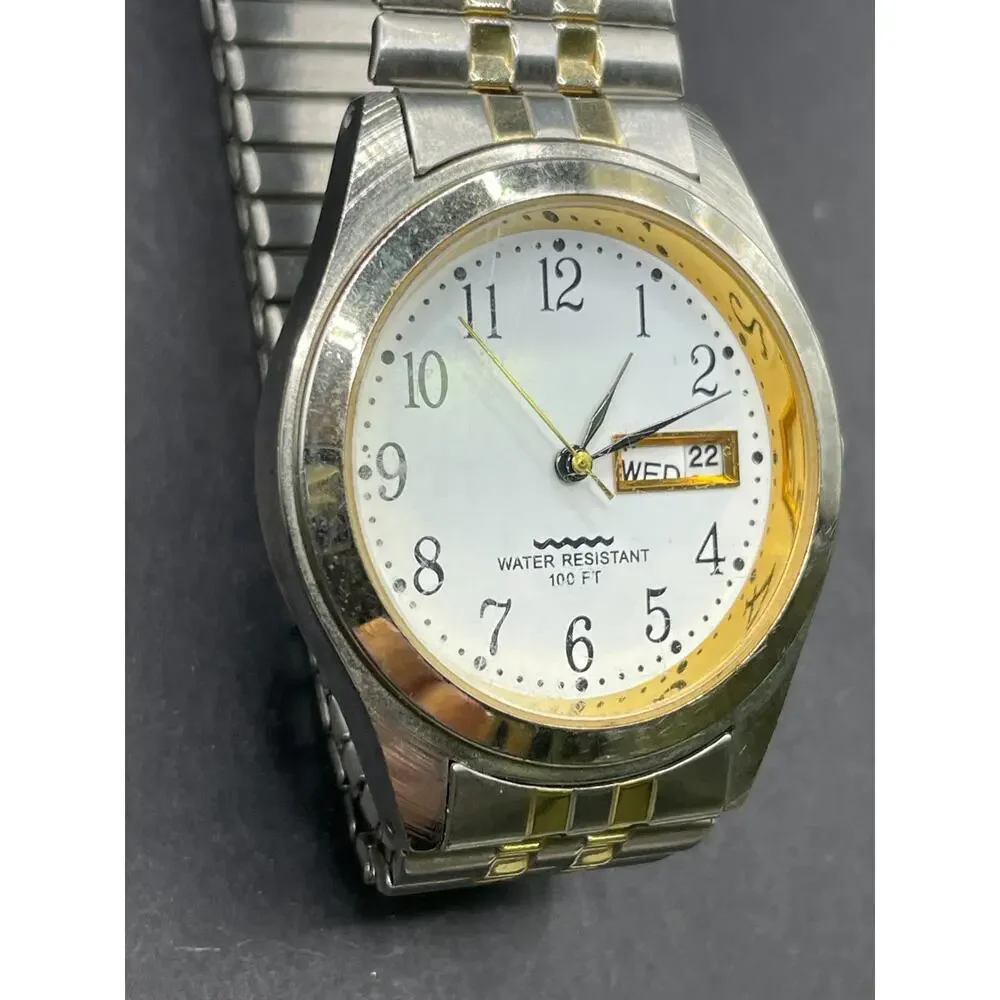 Vintage PT948 PC33 Japan WR100FT Stainless Silver Stretch Band Two Tone 36MM